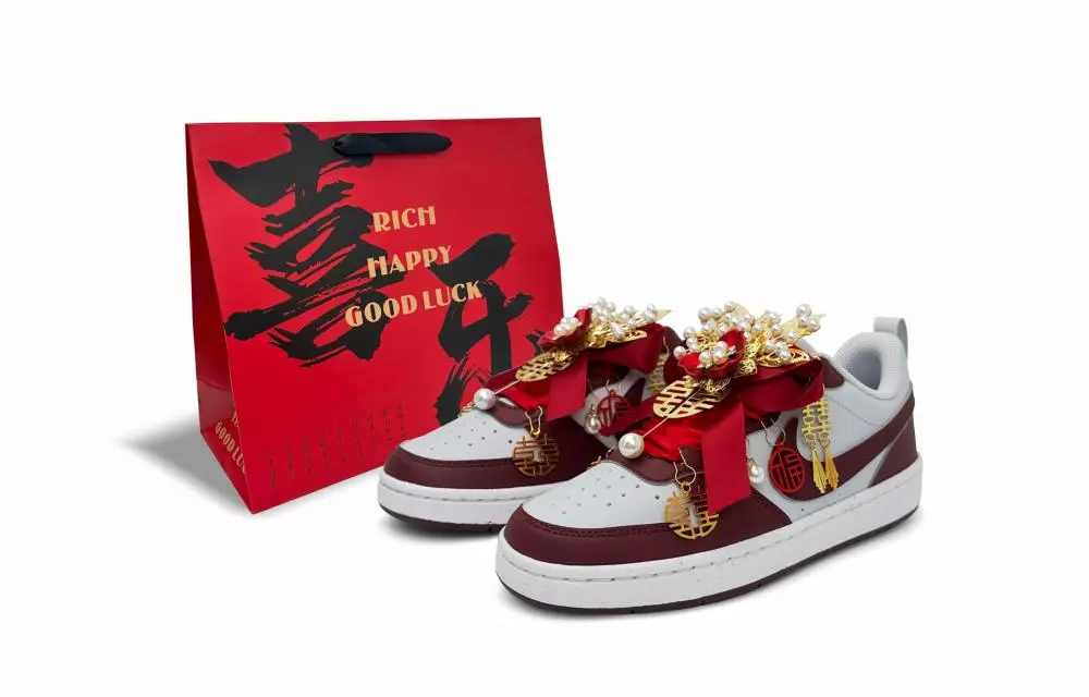 Nike Court Borough Low top Skateboard Shoes Women's Burgundy