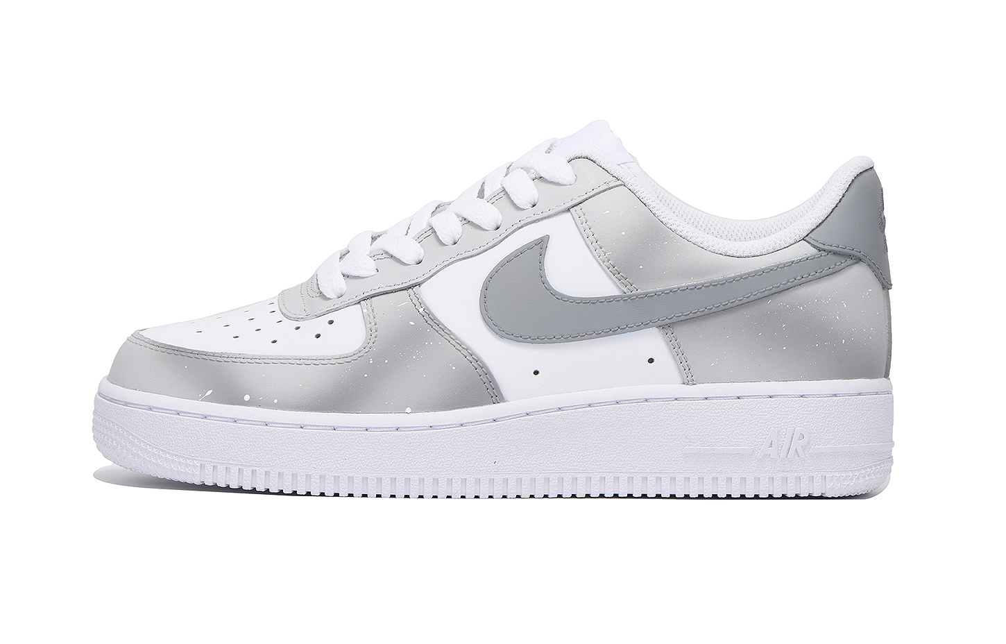Nike Air Force 1 Coverage Slip Resistant And Abrasion Resistant Low Top Skateboard Shoes Unisex Light Gray купить в интернет-магазине Yoocart с быстрой доставкой по России.