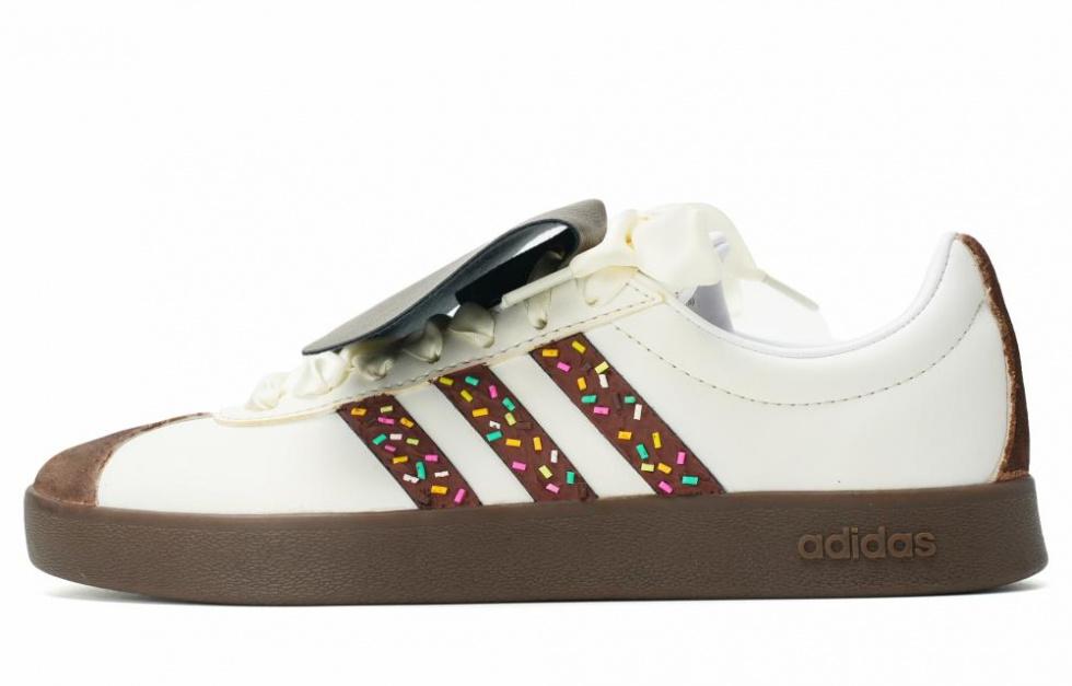 Adidas Neo Vl Court Anti-Slip Wear-Resistant Low-Top Skateboard Shoes Unisex Brown Yellow
