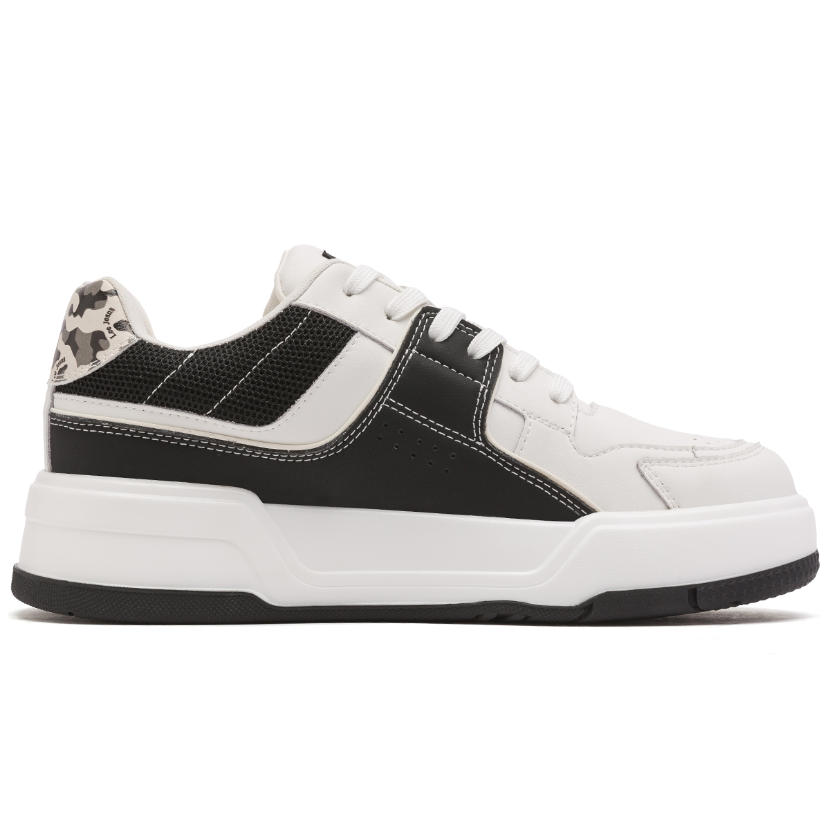 Lee Breathable Height Increasing Low-Top Skateboard Shoes Men's