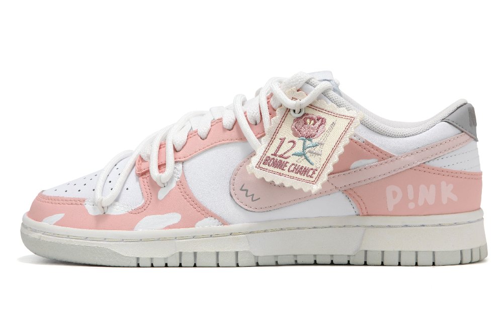 Nike Dunk Low-Top Skateboard Shoes Women's White Pink