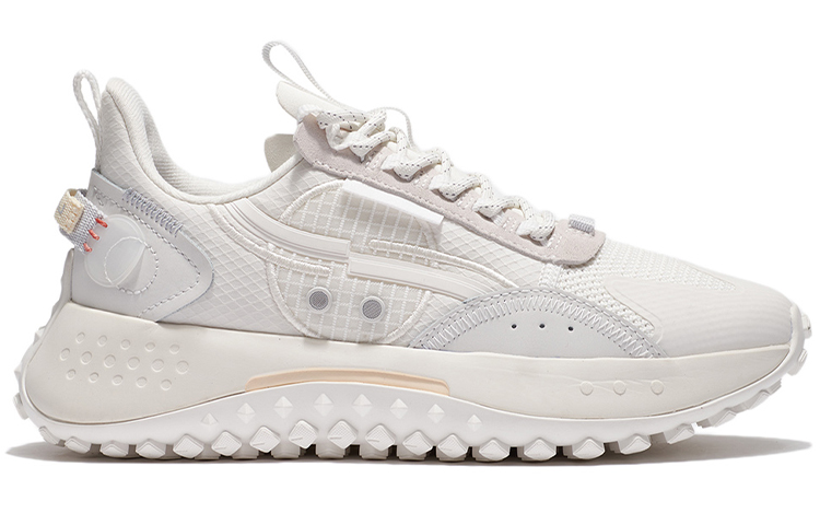 LiNing CF Cushioning, Slip Resistant, And Abrasion Resistant Low Top Casual Shoes Women's Mist White