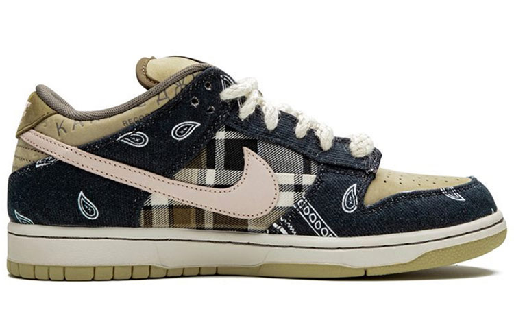 Travis Scott X Nike SB Dunk Low купить в интернет-магазине Yoocart с быстрой доставкой по России.