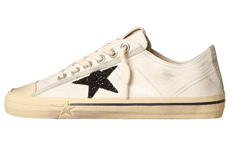 Golden Goose V-Star Stylish Skateboarding Shoes Women's White Vintage Version