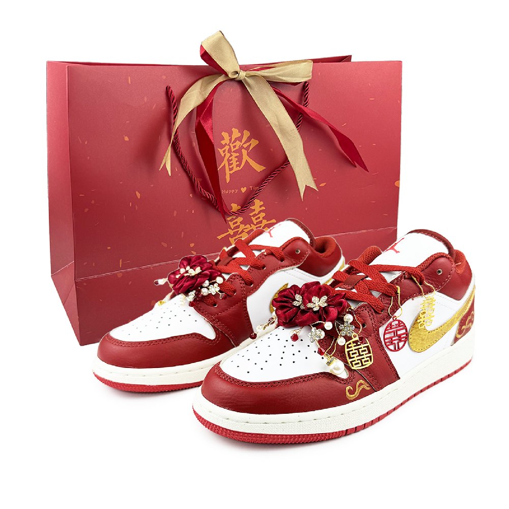 Jordan Air Jordan 1 Tying The Knot, Shopping Bag Included Low Top Vintage Basketball Shoes Women's Red