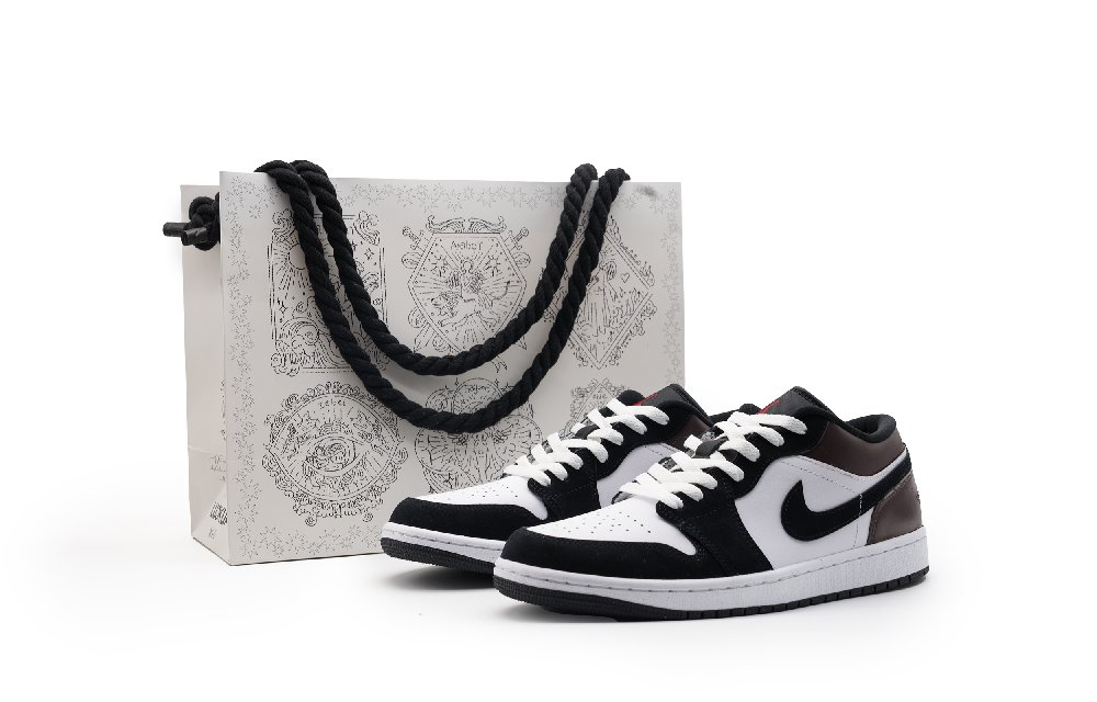 JORDAN Air Jordan 1 Vintage Basketball Shoes Unisex Low top White/Coffee