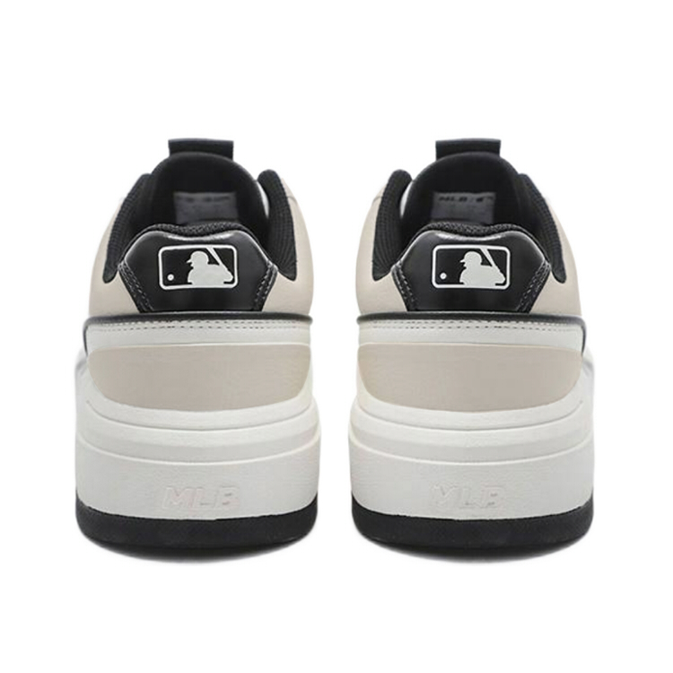 MLB Chunky Liner Slip Resistant Low Top Skateboard Shoes Unisex White Brown