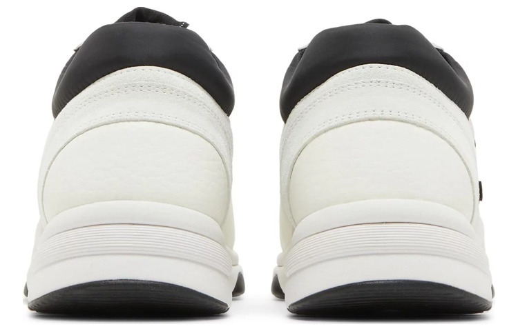 Chanel Wmns Cc Logo Sneaker 'White Black' Women's купить в интернет-магазине Yoocart с быстрой доставкой по России.