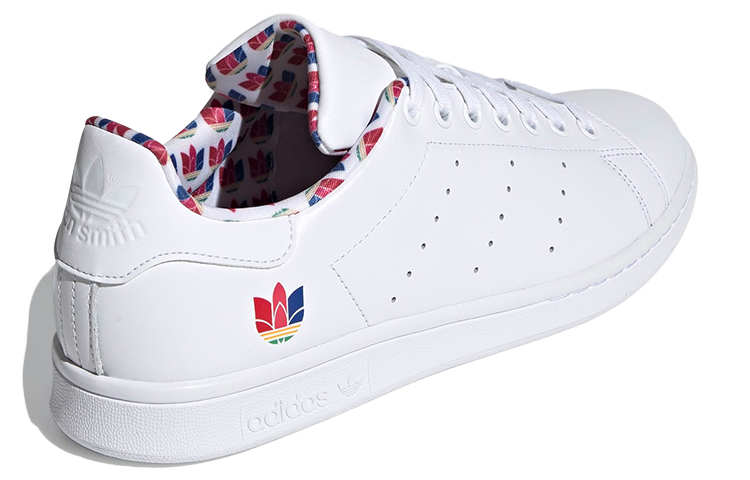 Adidas Originals Stan Smith 'White Multi Logo' купить в интернет-магазине Yoocart с быстрой доставкой по России.