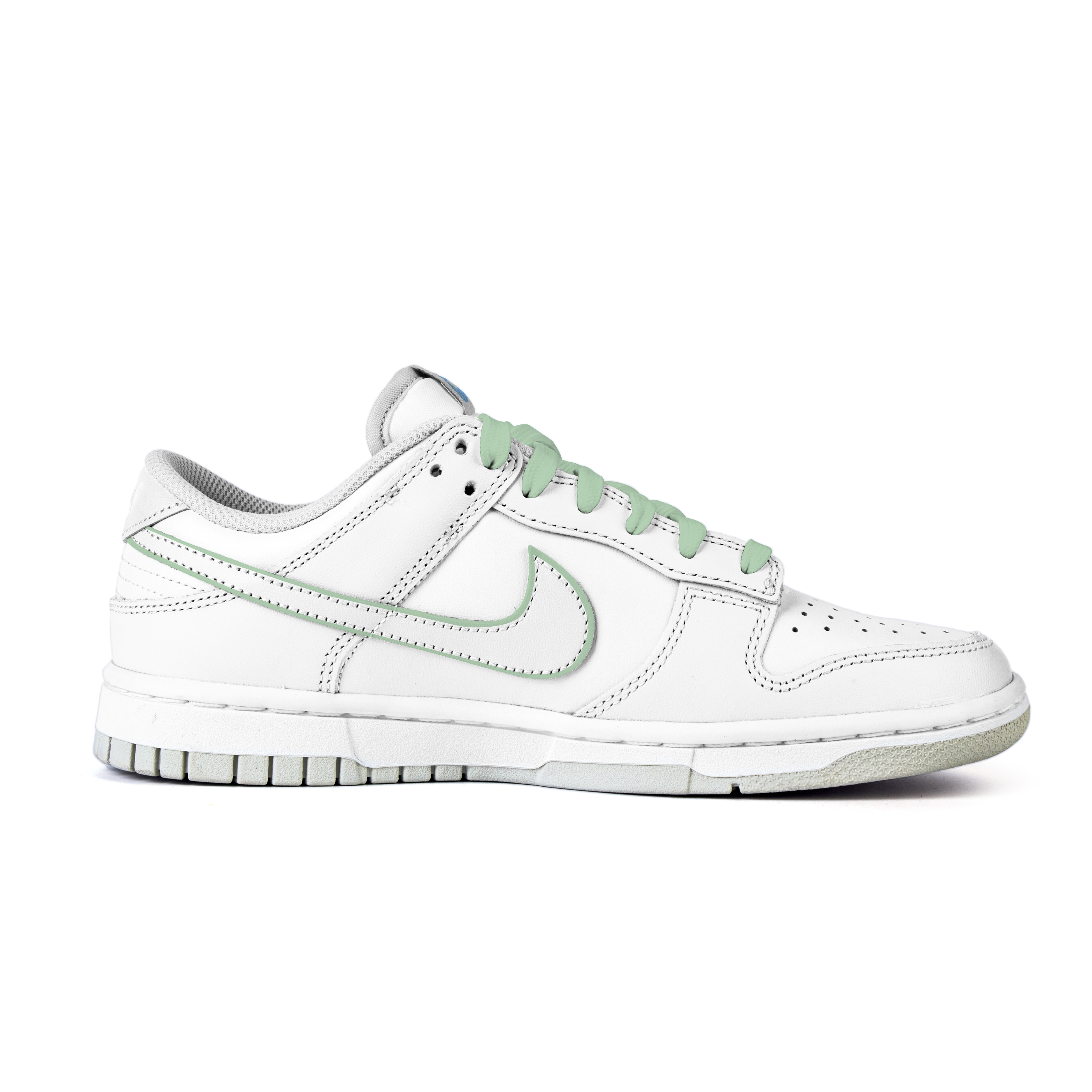 Nike Dunk Anti Slip Wear Resistant Low Top Skateboard Shoes Women's White Green купить в интернет-магазине Yoocart с быстрой доставкой по России.