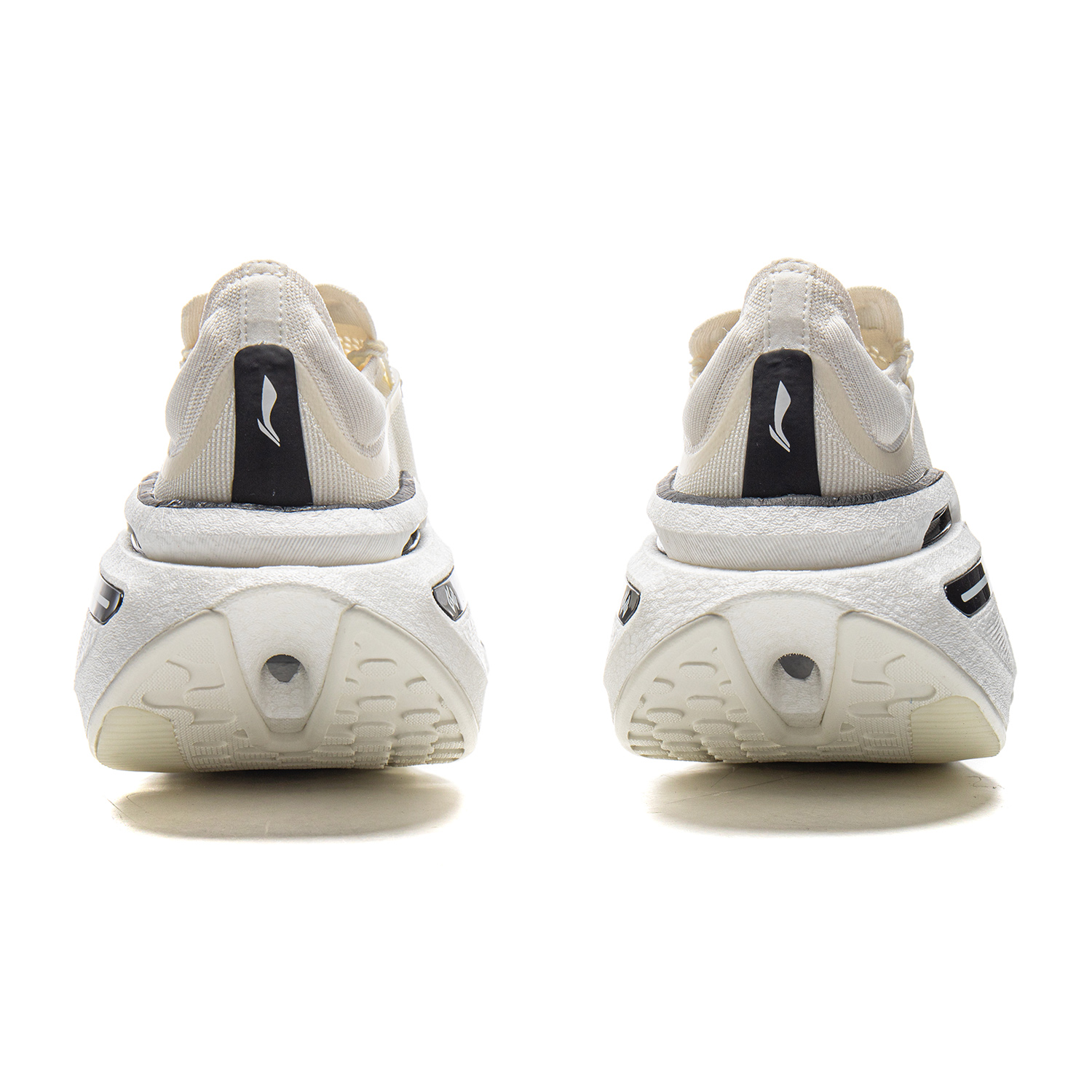 LiNing Shadow 3.0 Cushioning, Rebound, Slip Resistant Low top Carbon Plate Casual Running Shoes Unisex Ivory Black купить в интернет-магазине Yoocart с быстрой доставкой по России.