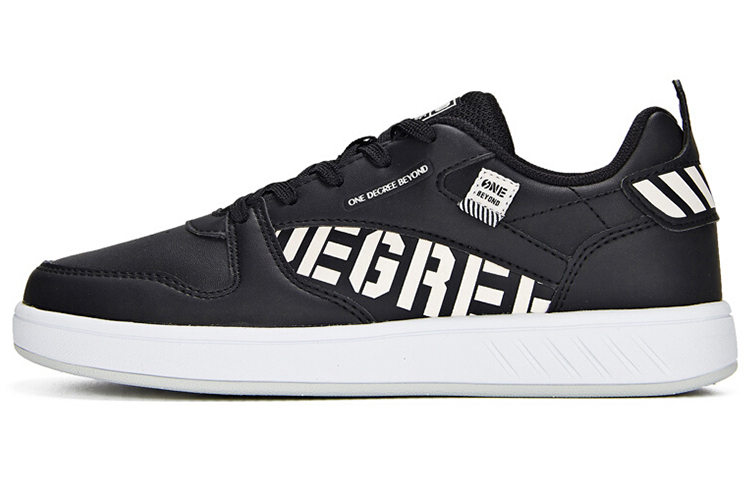 361° Low Top Skateboard Shoes Women's Black White
