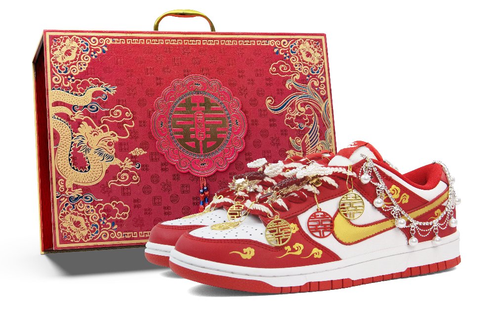 Nike Dunk Anti Slip Wear Resistant Low Top Skateboard Shoes Unisex White Red