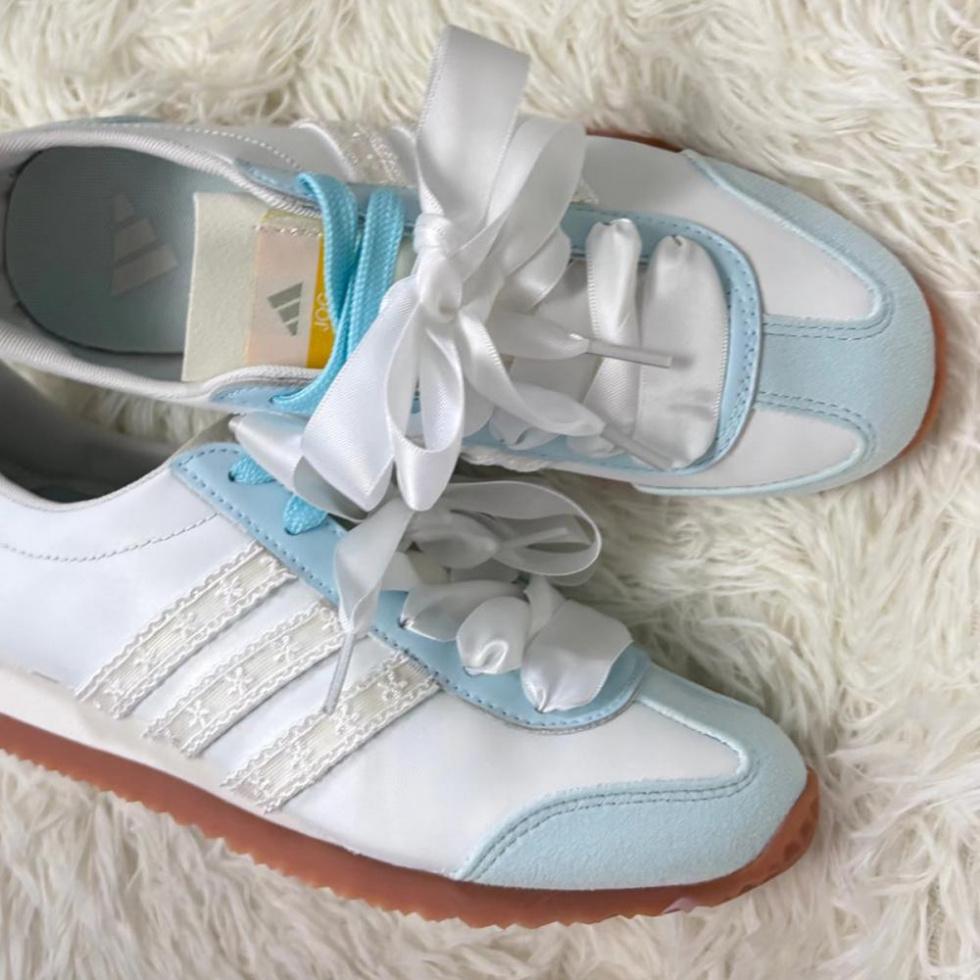 Adidas VS JOG 2.0 Wear-resistant And Lightweight Low-Top Casual Shoes Unisex Blue White купить в интернет-магазине Yoocart с быстрой доставкой по России.