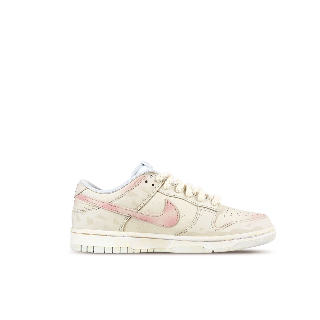 Nike Dunk Low Retro Wear resistant And Lightweight Low Top Skateboard Shoes Unisex Beige Pink купить в интернет-магазине Yoocart с быстрой доставкой по России.