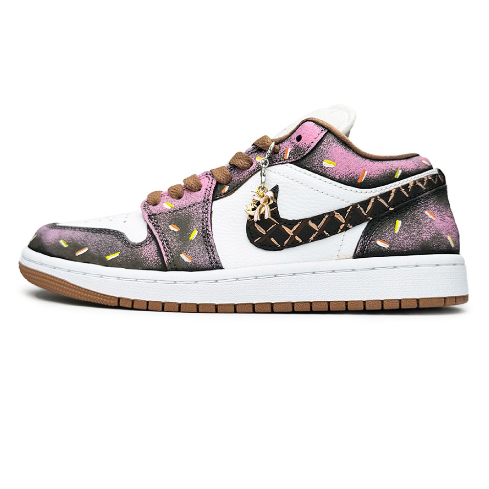 Jordan Air Jordan 1 Candy Cookie Abrasion Resistant Low Top Vintage Basketball Shoes Unisex Black White Pink