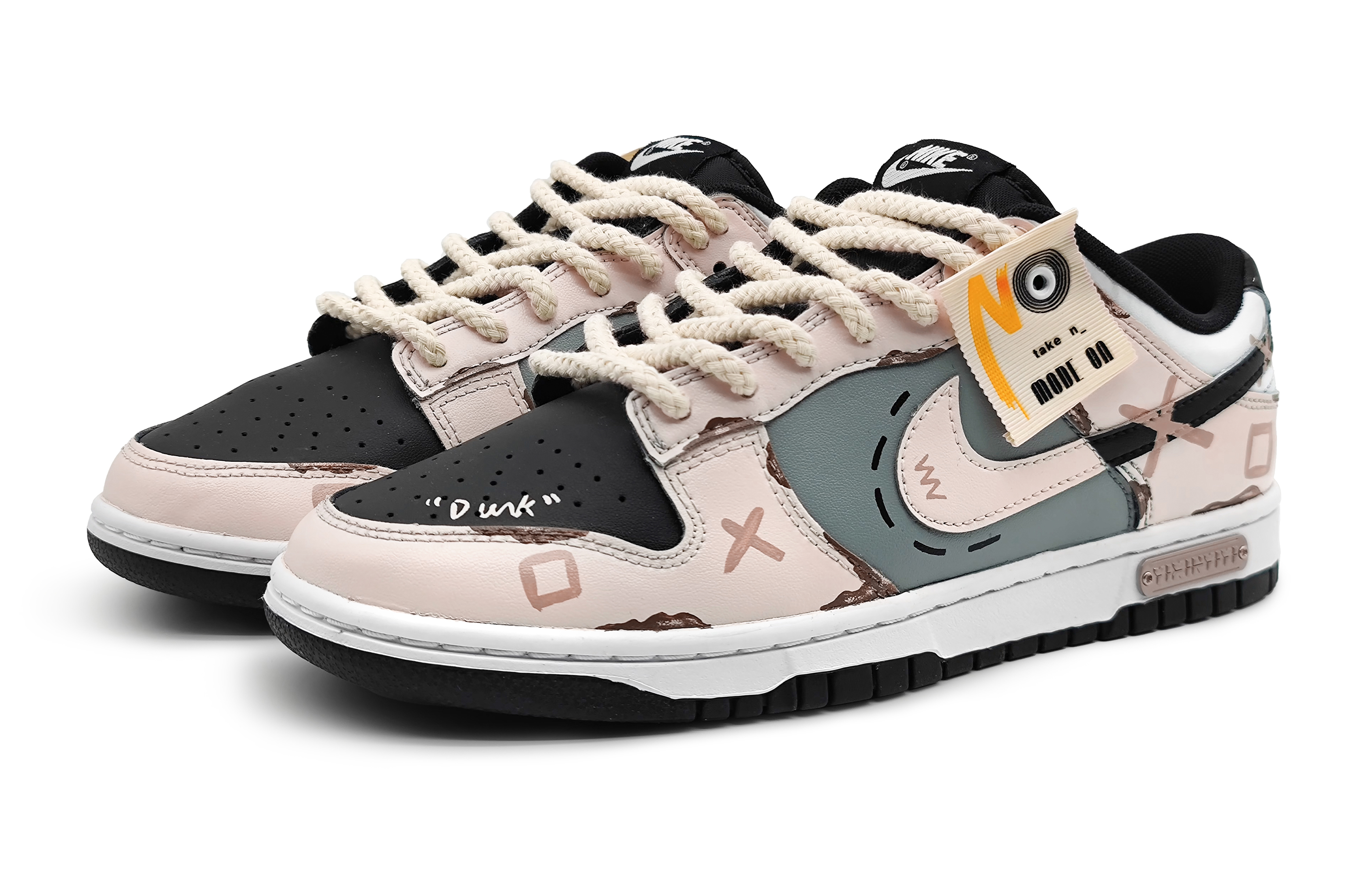 Nike Dunk Skateboard Shoes Women's Low-Top Pink/Black/Blue купить в интернет-магазине Yoocart с быстрой доставкой по России.