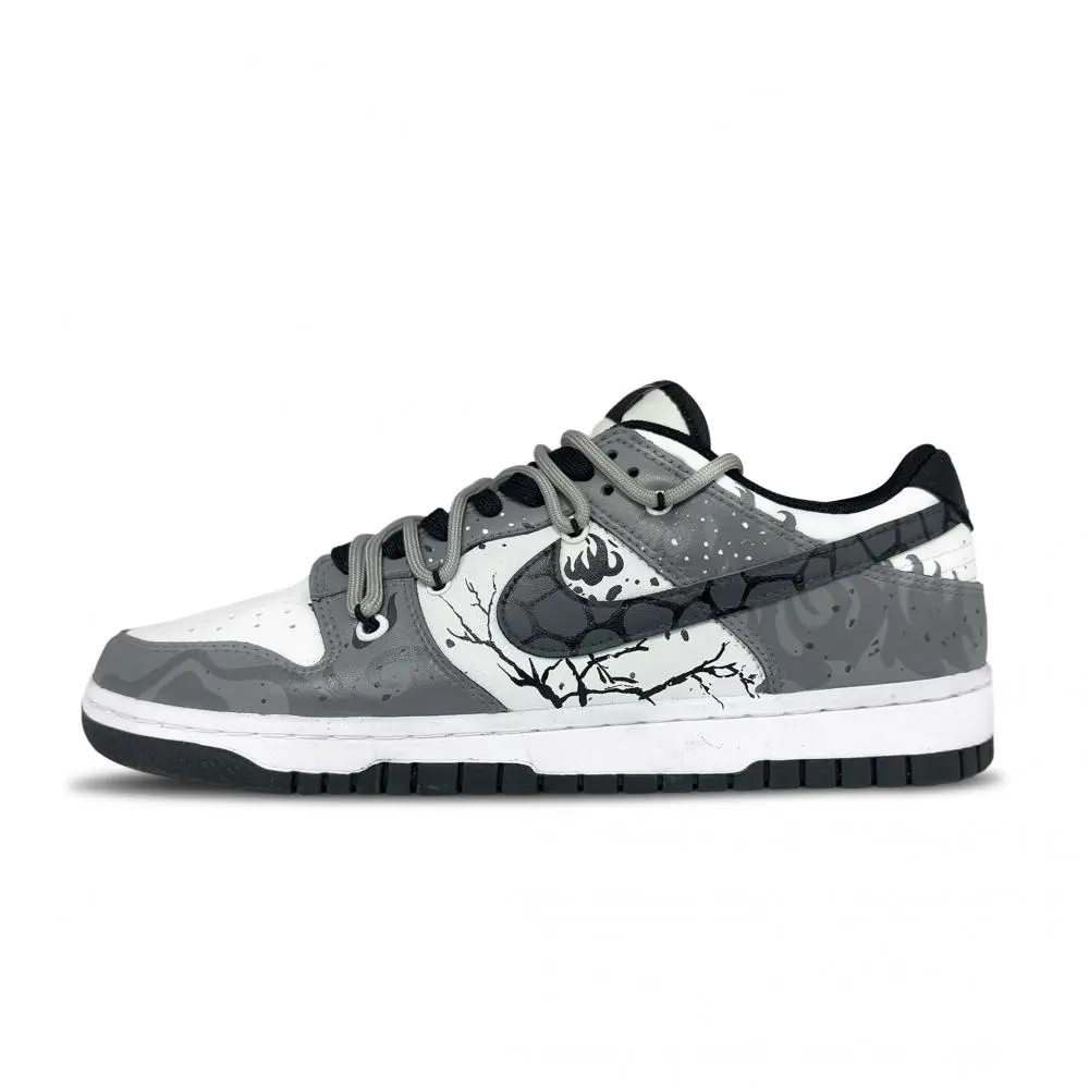 Nike Dunk Footprint Abrasion Resistant Low top Skateboard Shoes Unisex Black White