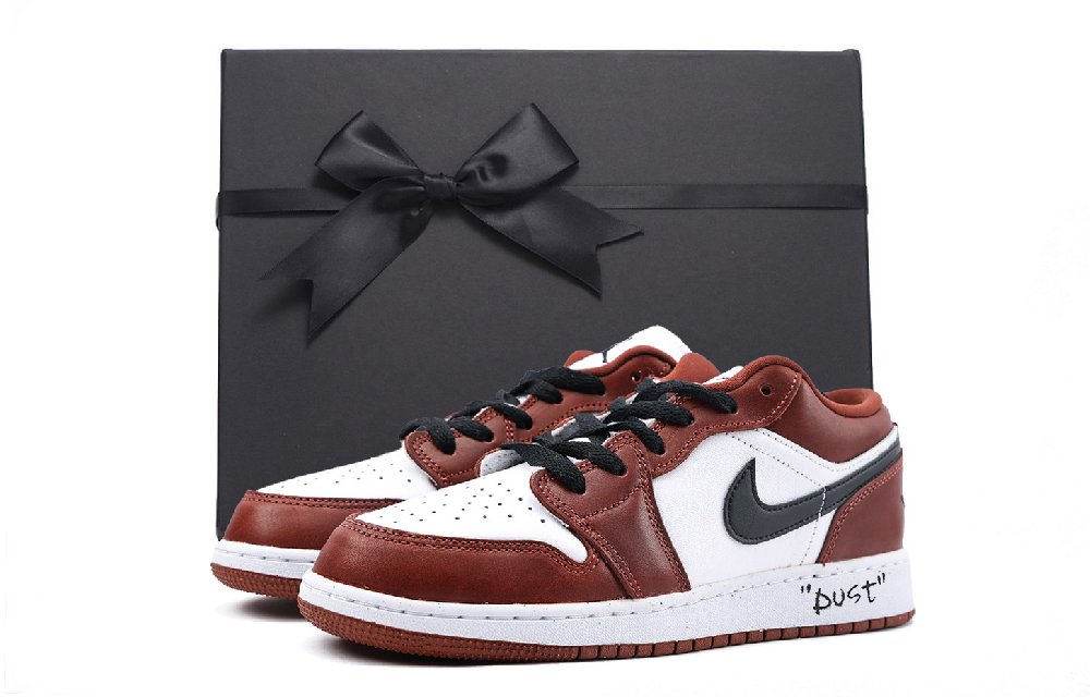 Jordan Air Jordan 1 Anti Slip And Wear Resistant Coverage Low Top Vintage Basketball Shoes Unisex Red