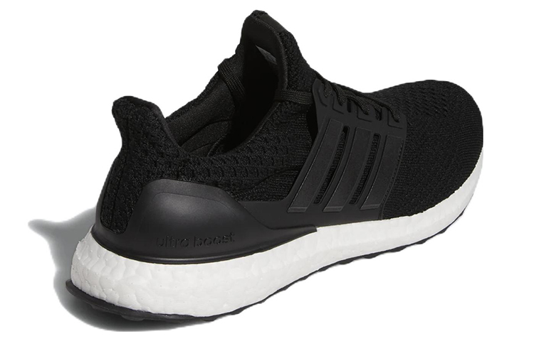 Adidas Women's UltraBoost 5.0 Dna 'Black White' Women's купить в интернет-магазине Yoocart с быстрой доставкой по России.