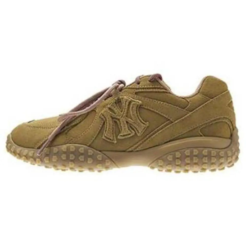 MLB New York Yankees Lightweight Anti Slip Low top Skateboard Shoes Unisex Beige Yellow