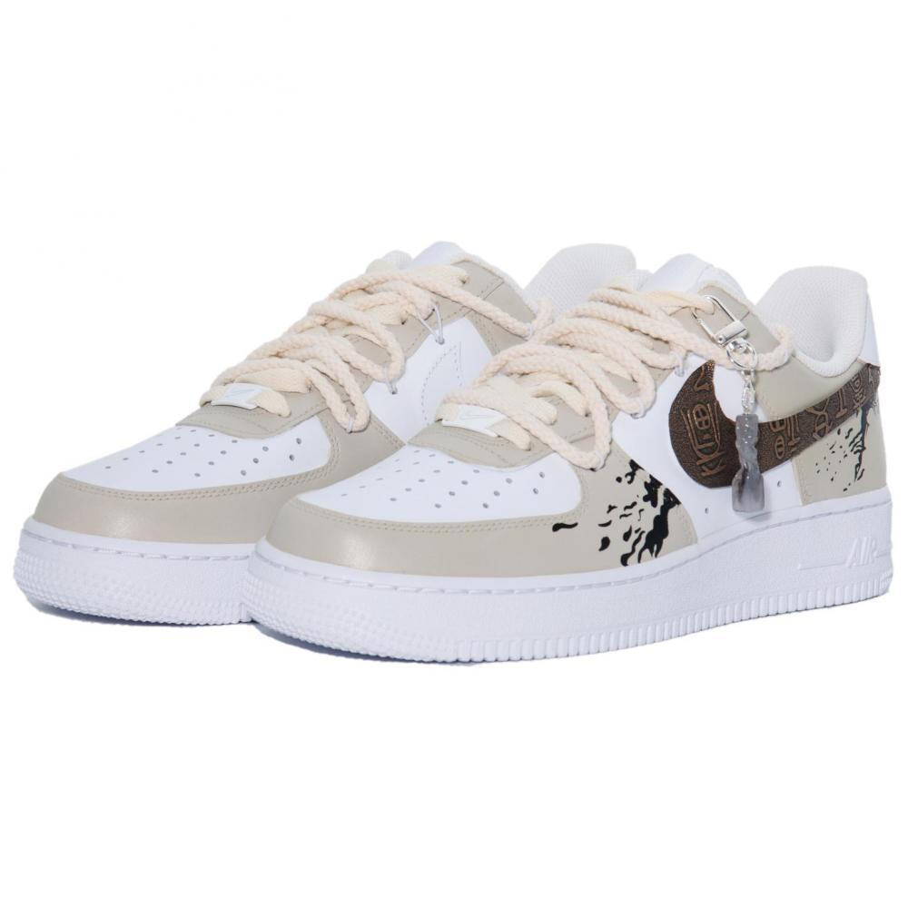 Nike Air Force 1 Skateboard Shoes Women's Low top White/Beige купить в интернет-магазине Yoocart с быстрой доставкой по России.