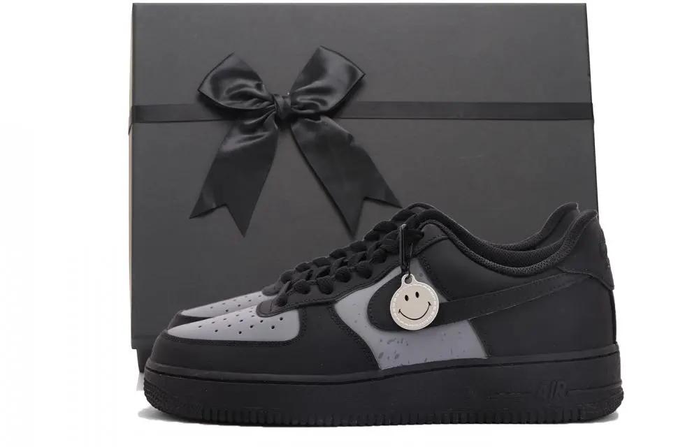 Nike Air Force 1 Coverage Abrasion Resistant Low top Skateboard Shoes Unisex Black Gray