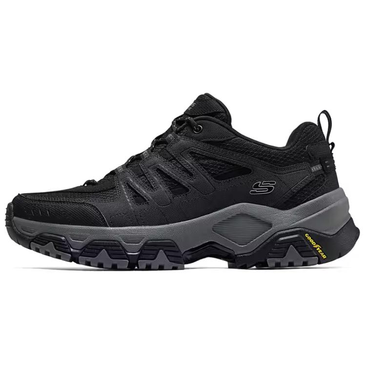 Skechers Breathable Low-Top Hiking Shoes Men's Black