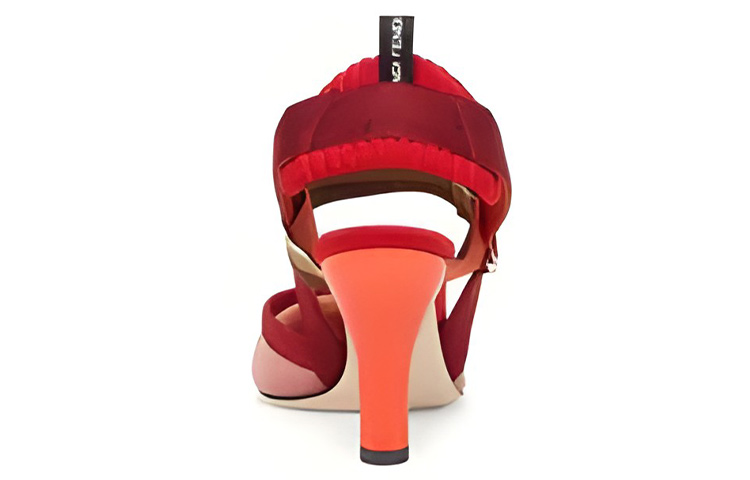 FENDI Colibri High Heels Women's Red купить в интернет-магазине Yoocart с быстрой доставкой по России.