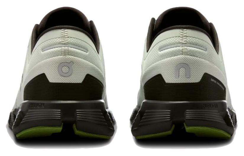 On Running Cloud X 3 Ice Eclipse купить в интернет-магазине Yoocart с быстрой доставкой по России.