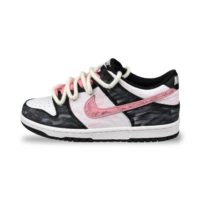 Nike Dunk Abrasion Resistant Low top Skateboard Shoes Unisex Pink