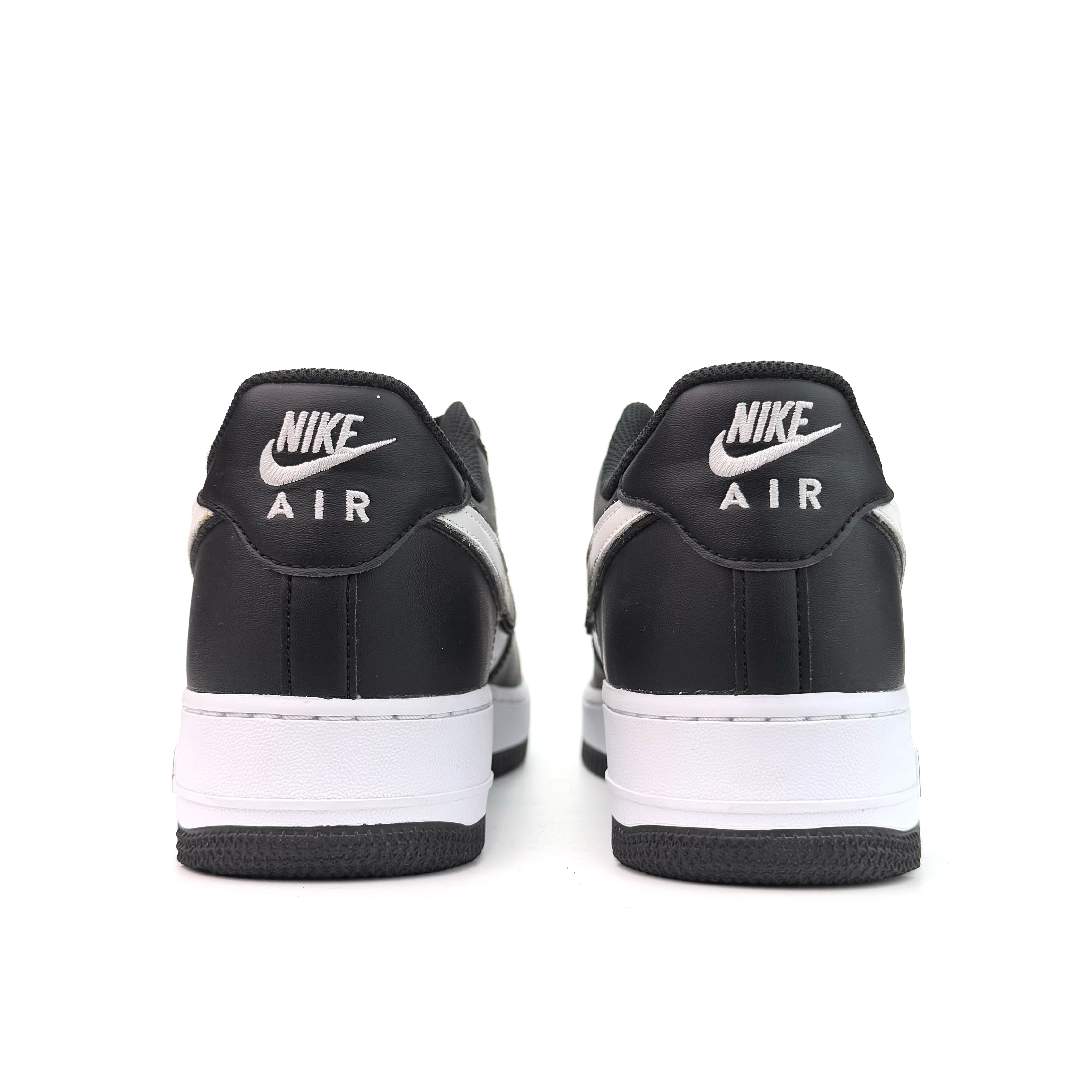 Nike Air Force 1 Cool Black Knight Cushioning, Wear Resistant Low top Skateboard Shoes Unisex Black White купить в интернет-магазине Yoocart с быстрой доставкой по России.