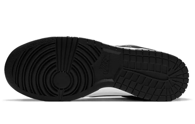 Nike Dunk Anti-Slip Wear-Resistant Low-Top Skateboard Shoes Women's Black White купить в интернет-магазине Yoocart с быстрой доставкой по России.
