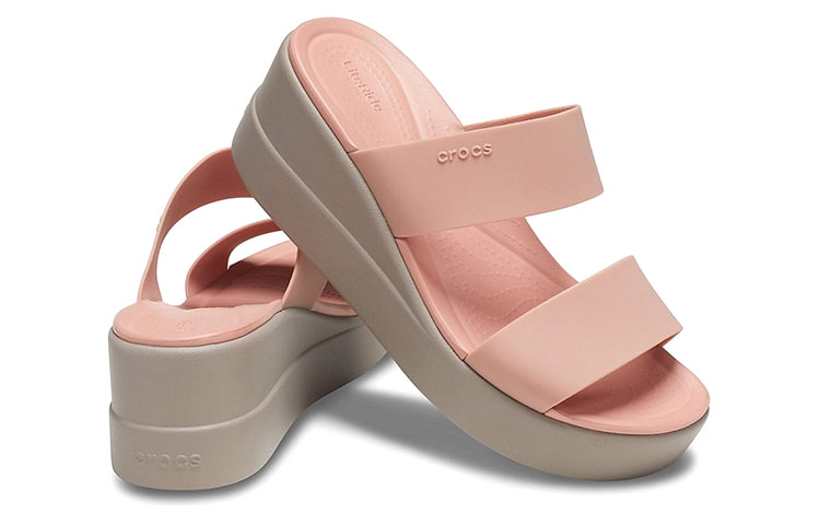Crocs Brooklyn Lightweight Pale Pink Sandals Women's
