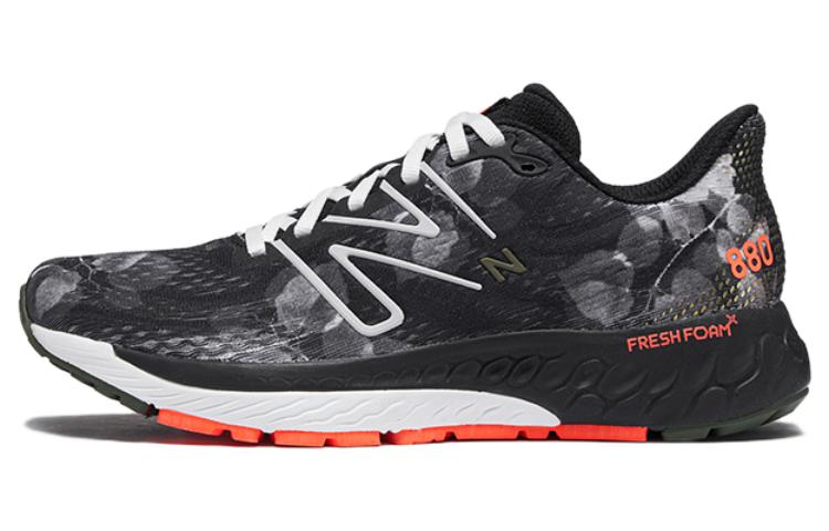 New Balance Беговые кроссовки с низким верхом для женщин