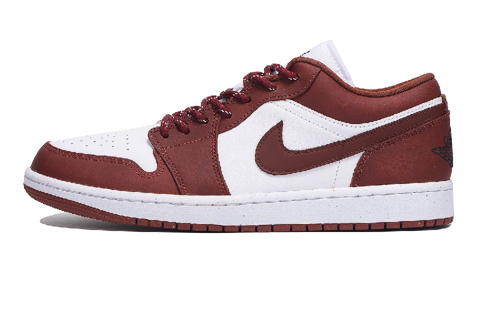 Jordan Air Jordan 1 Anti-Slip Wear-Resistant Low-Top Vintage Basketball Shoes Unisex White Red
