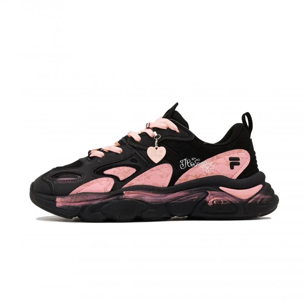 FILA Mars 2 Urban Chic Style Heartfelt Footprints Abrasion Resistant Low Top Casual Shoes Unisex Black Pink