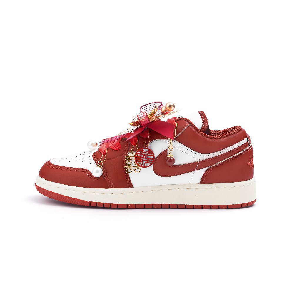 Jordan Air Jordan 1 Anti Slip Wear Resistant Low Top Vintage Basketball Shoes Women's Red