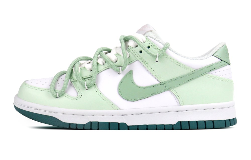 Nike Dunk Low-Top Skateboard Shoes GS White Green