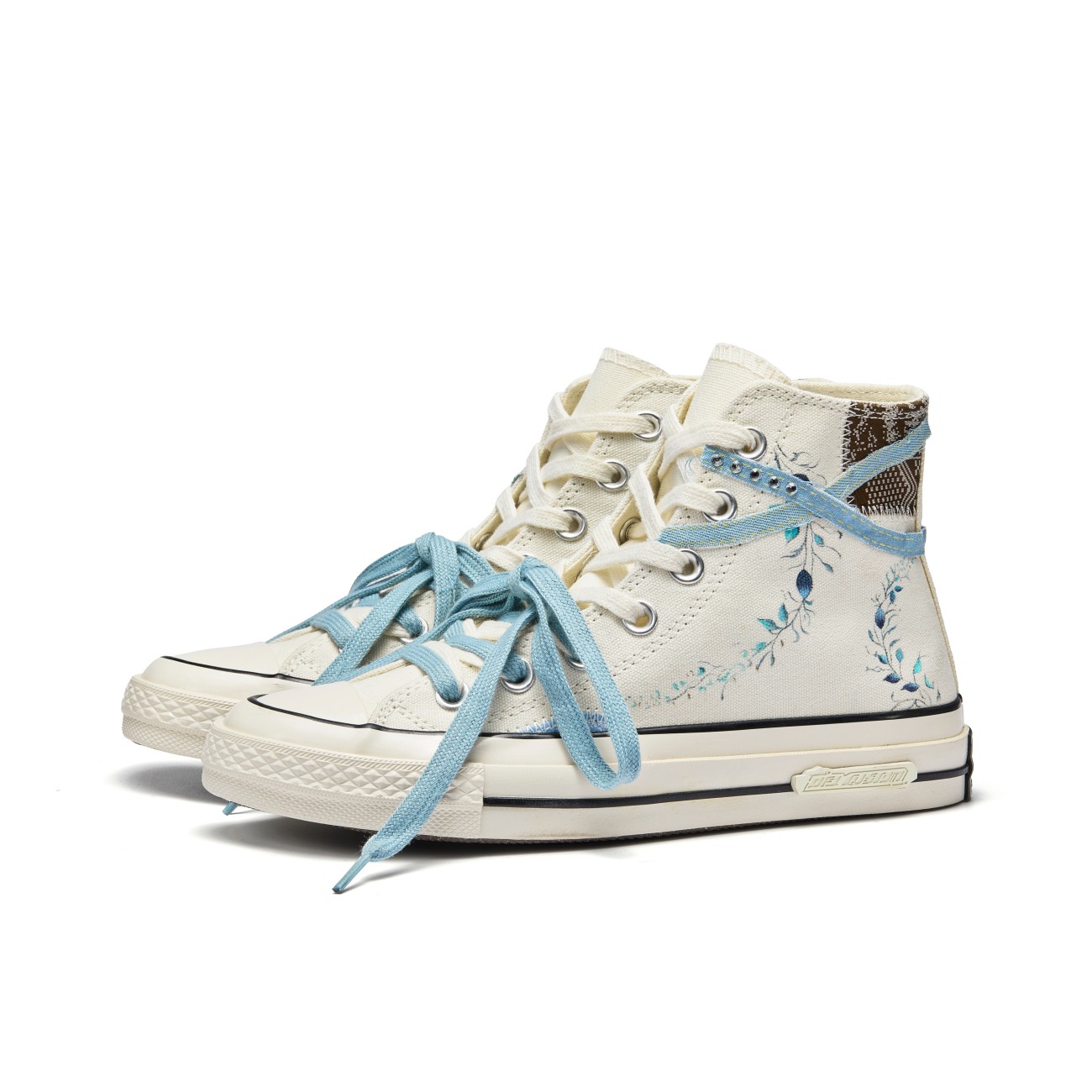 Converse Chuck 70 Freedom Panda Zilan Wear resistant And Lightweight High Top Canvas Shoes Unisex White Blue купить в интернет-магазине Yoocart с быстрой доставкой по России.