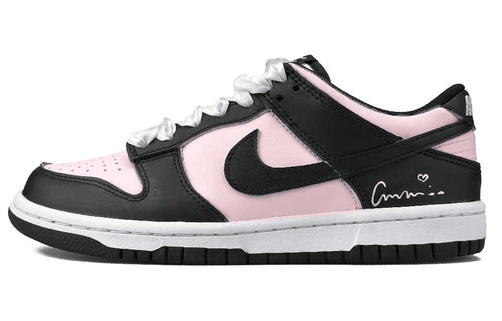 Nike Dunk Abrasion Resistant Low Top Skateboard Shoes Women's Black Pink