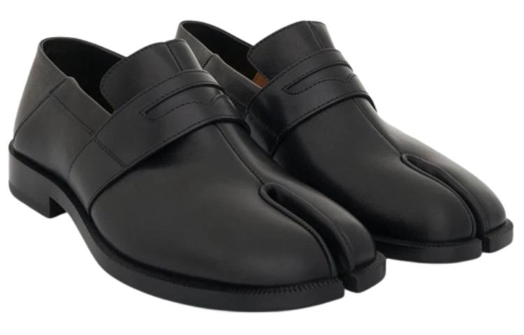 Maison Margiela Split Toe Slip On Loafers купить в интернет-магазине Yoocart с быстрой доставкой по России.