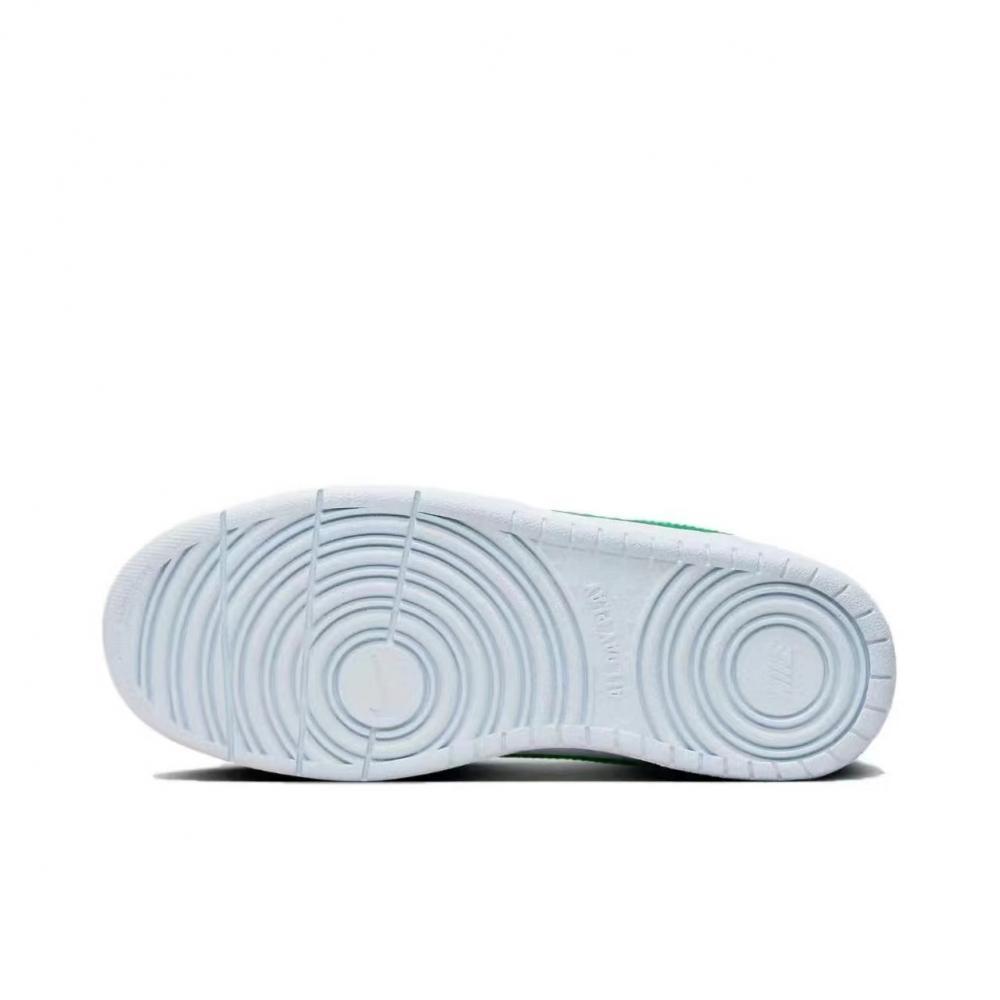 Nike Court Borough Coverage Slip-Resistant Water-Resistant Low-Top Skateboard Shoes GS White Green купить в интернет-магазине Yoocart с быстрой доставкой по России.