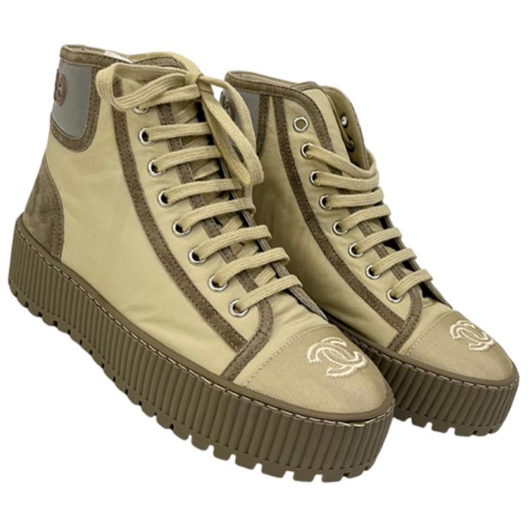 CHANEL High Top Skateboard Shoes Women's Green купить в интернет-магазине Yoocart с быстрой доставкой по России.