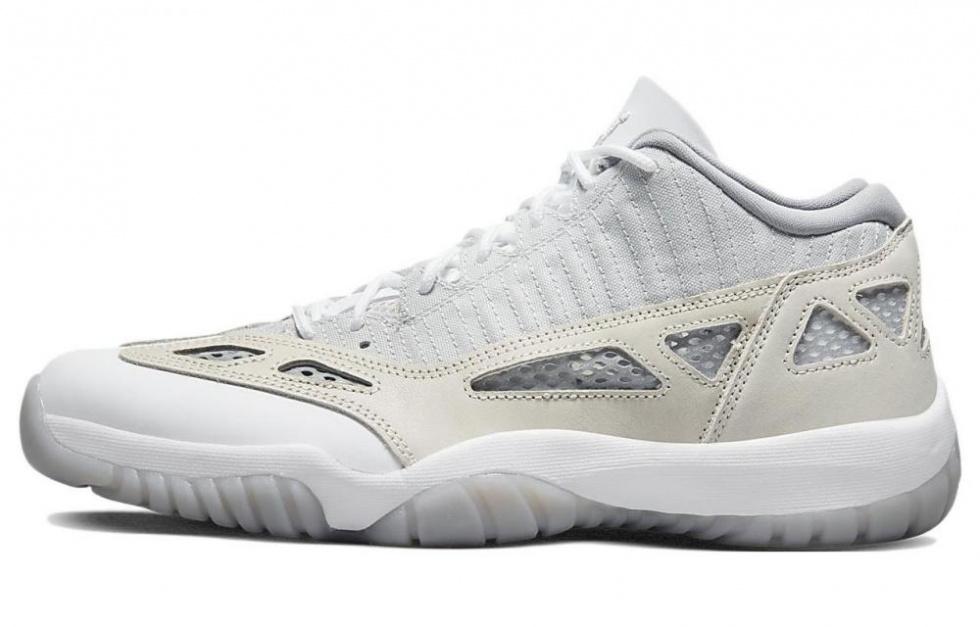 JORDAN 11 Retro Low Ie Light Orewood Brown