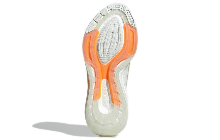 Adidas UltraBoost 22 'White Blue Tint' купить в интернет-магазине Yoocart с быстрой доставкой по России.