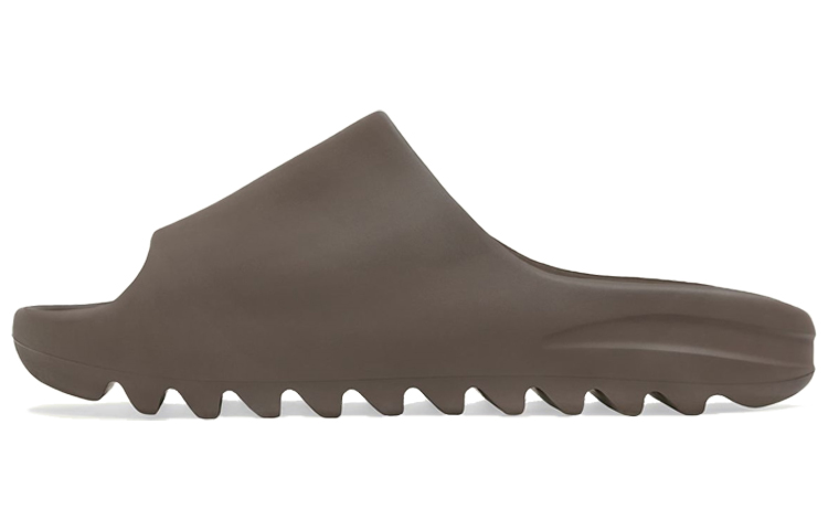 adidas originals Yeezy Slides "Soot"