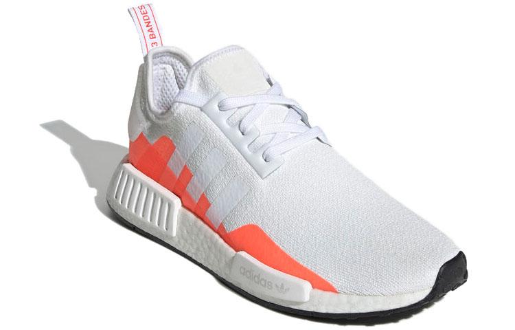 Adidas Nmd R1 Outdoor Pack Cloud White купить в интернет-магазине Yoocart с быстрой доставкой по России.