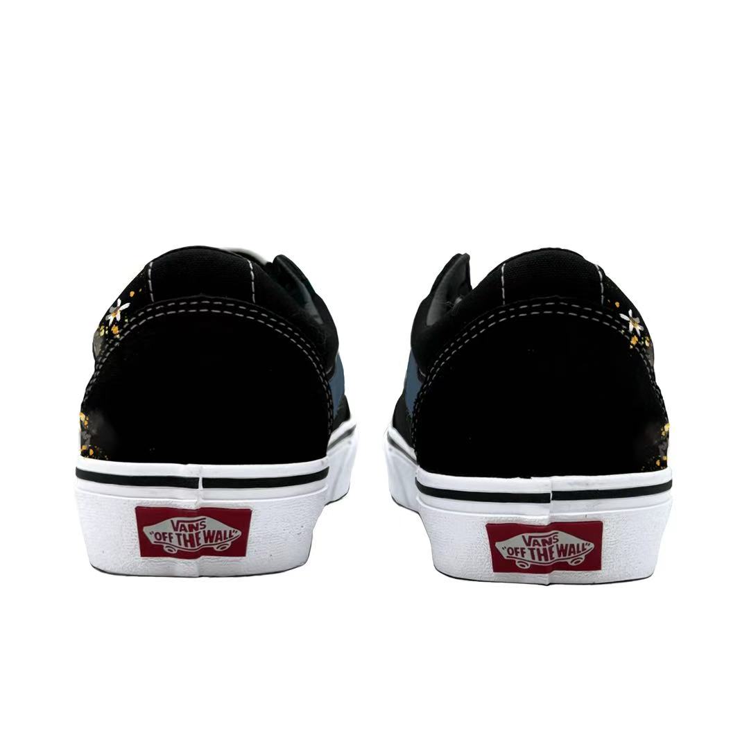 Vans Ward Abrasion Resistant Low top Skateboard Shoes Women's Black White купить в интернет-магазине Yoocart с быстрой доставкой по России.