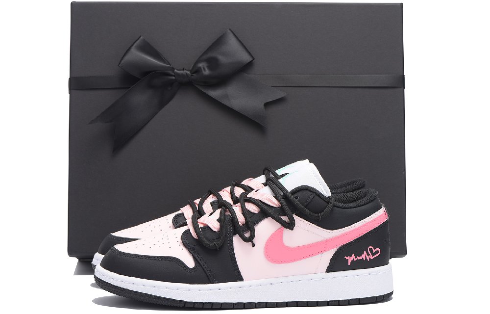 Jordan Air Jordan 1 Chestnut Slip-Resistant Coverage Low-Top Vintage Basketball Shoes GS Black Pink